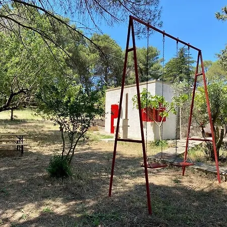 Apartment Trullo With Private Garden And Pine Forest