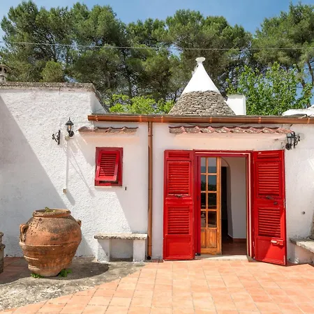 Apartment Trullo With Private Garden And Pine Forest