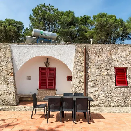 Trullo With Private Garden And Pine Forest Apartment *