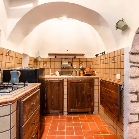 Trullo With Private Garden And Pine Forest Apartment *